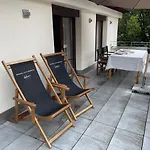 Max 1 Apartamento