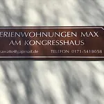 Max 1